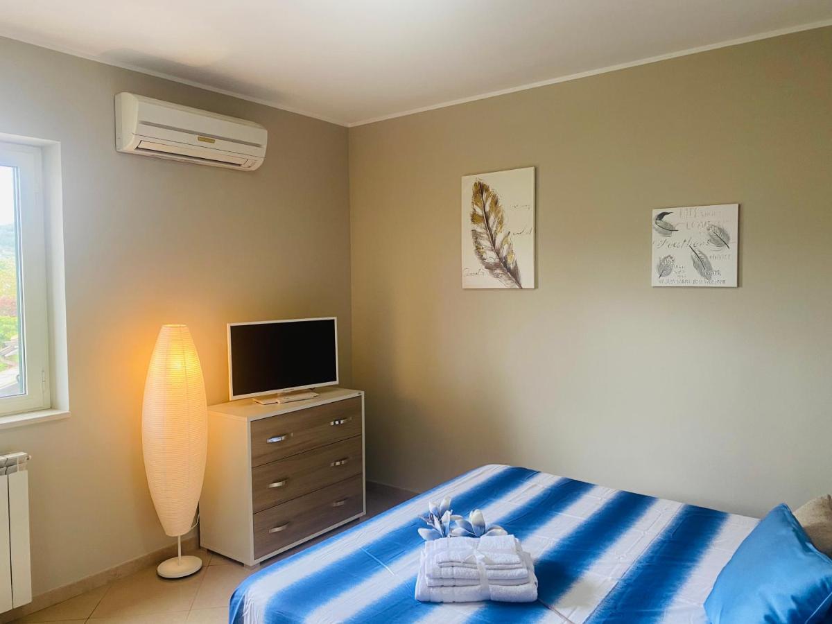 Casa Vacanze Melfa Atina エクステリア 写真